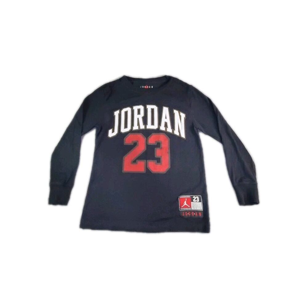 Jordan Boys Long Sleeved Sz S 8-10 YRS Graphic Tee Black #23 C27-96